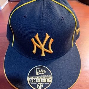 Vintage New Era 59 Fifty NY Yankees Fitted Hat